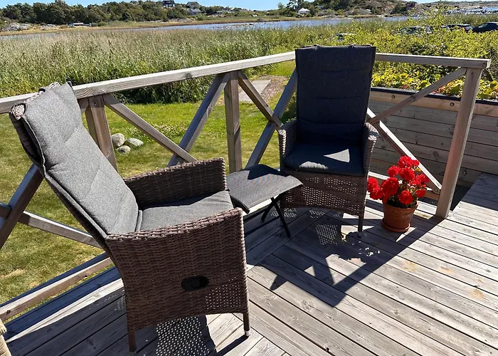 Backstugan - Litet Hus Med Storslaget Laege * Goteborg