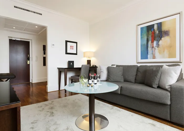 Elite Park Avenue 4*