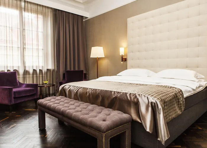 Elite Plaza Hotell 4*