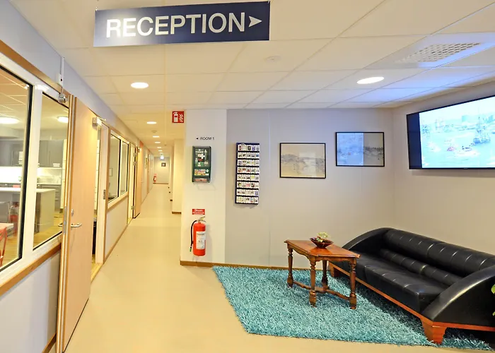 Vandrarhem Spoton & Sportsbar *