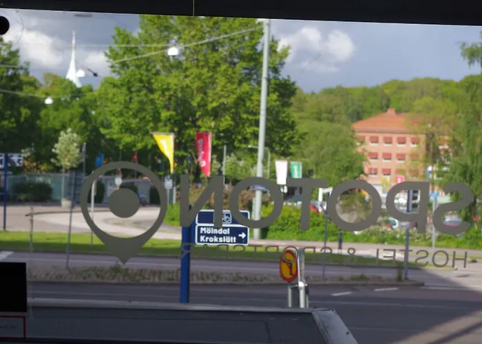 Spoton & Sportsbar Vandrarhem