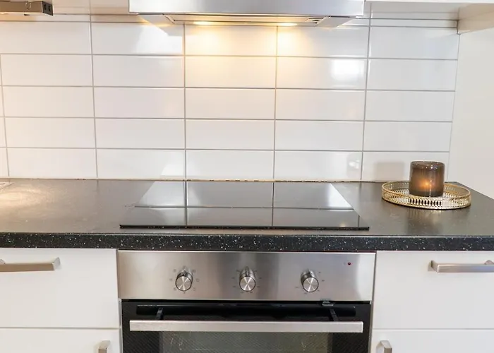 Rainbow In Haga & Linne - Prime Location Гётеборг