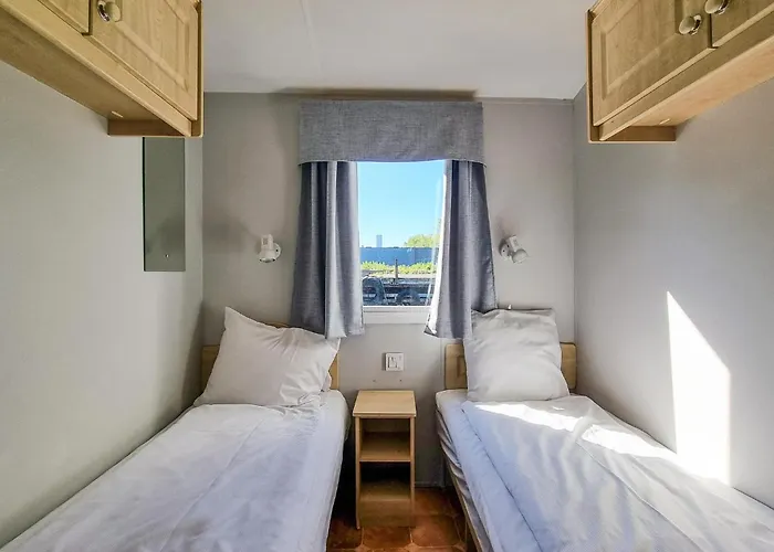 Ship In With Sauna Göteborg