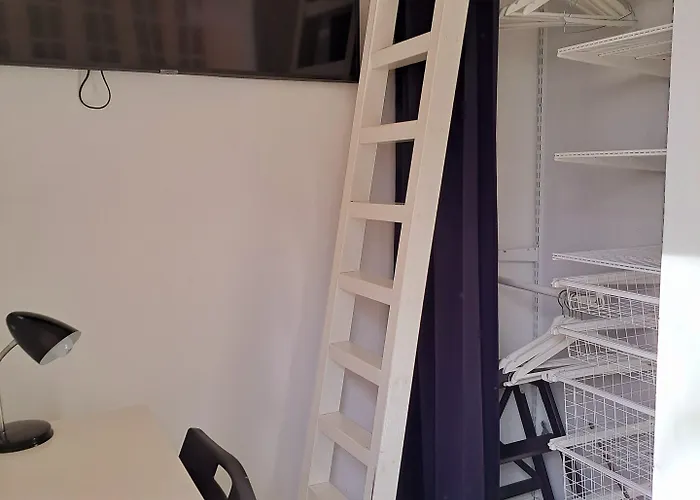 Tg Oasis Oergryte & *