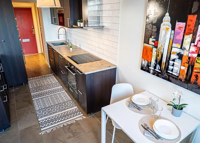 Spacious With Balcony Near Ullevi * Gothenburg
