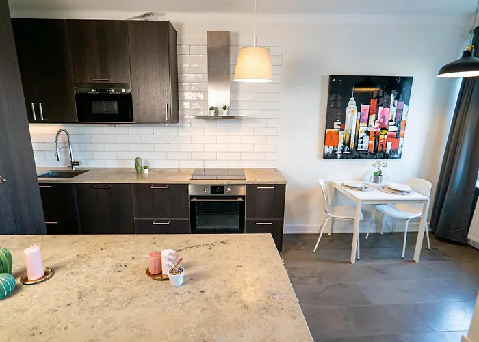 Spacious With Balcony Near Ullevi * Gothenburg