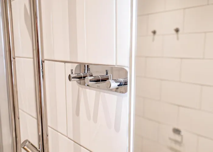 Spacious With Balcony Near Ullevi