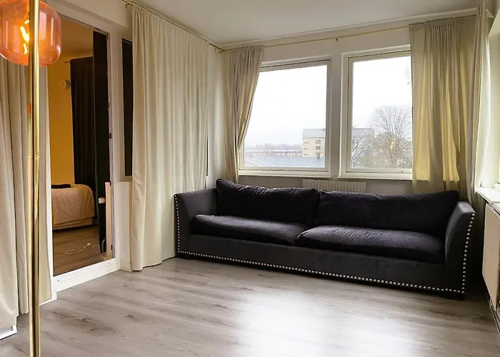 Workers - 4br - 8 Beds - Tv In Every - Parking Vakantiehuis Gotenburg