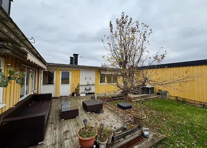 Hébergement de vacances Workers - 4br - 4 Beds - Parking - Near Volvo Göteborg