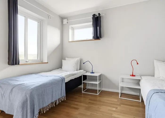 Semesterbostad Modern House Near Hastevik And Lovely Nature