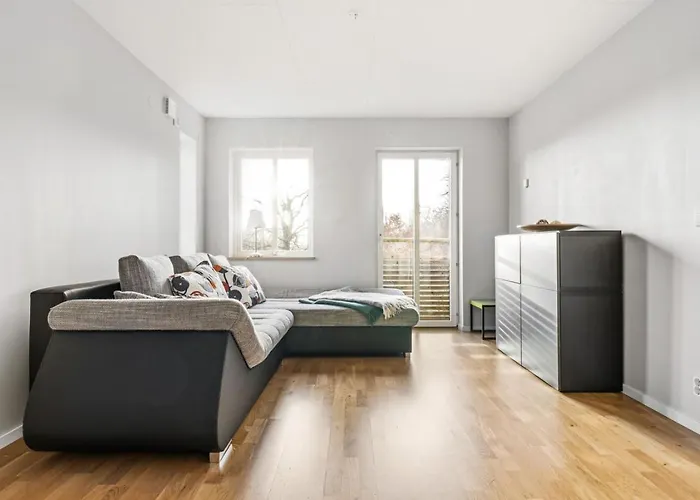 Semesterbostad Modern House Near Hastevik And Lovely Nature