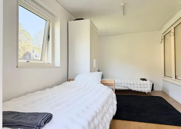 Vakantiehuis Perfect Workers - 11 Beds - 7 Bedroom - 2 Baths - Volvo *