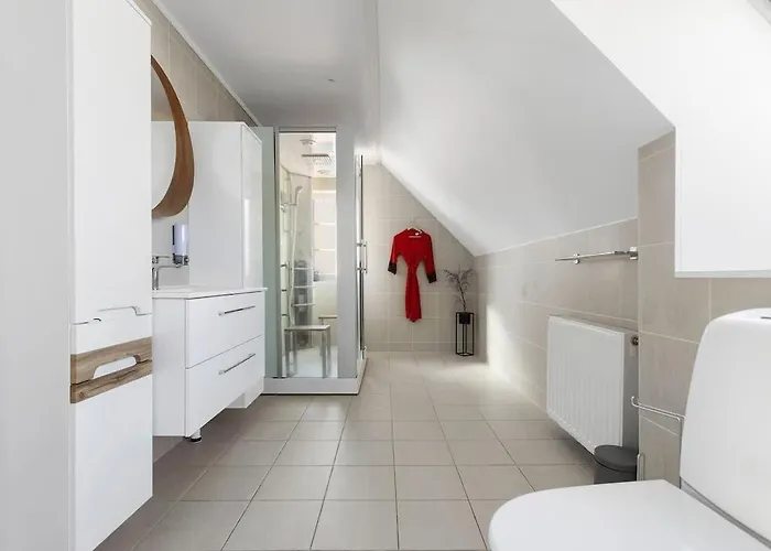 Workers - 7 Bedroom - 15 Beds - 3 Bath Vakantiehuis