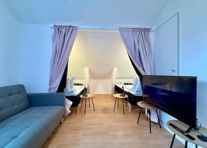 Appartamento Workers - 2 Bedroom - Free Parking - Near Volvo *