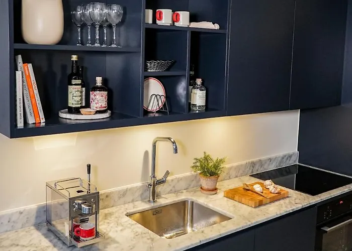 公寓 Thoughtfully Fine Designed 1br In Prime Location *