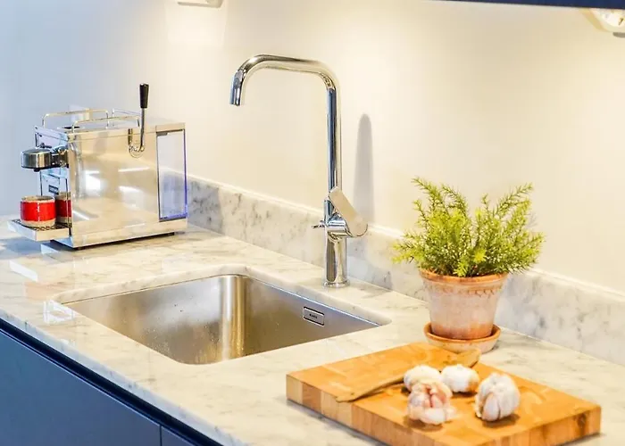 Thoughtfully Fine Designed 1br In Prime Location 公寓