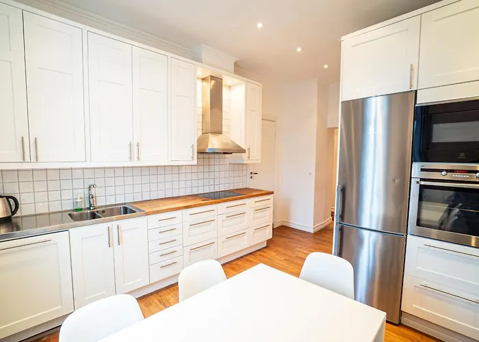 Grand 3br At Vasaplatsen * 哥德堡