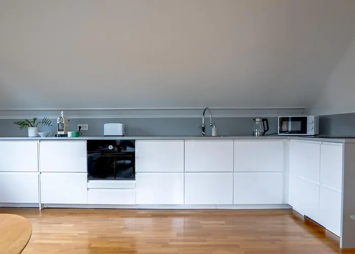 Near Sea And Nature, Free Parking & Cleaning Apartament