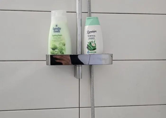 Spacious 7br With Parking For Large Groups