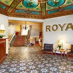 Hotel Royal 3*