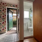 The Yellow Townhouse Villa Gothenburg