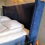 Treetop Hangout & 3* Göteborg