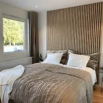 Apartamento Luxurious With Free Parking Gotemburgo