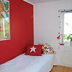 Holiday home Amazing In Vaestra Froelunda