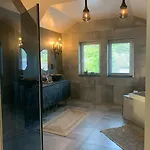 Modern Stor Nära Havet Och 10 Min Villa Göteborg