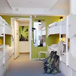 Backpackers *