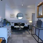 Haha Nordic Partille Large 3br For 7 Guests With 2 Kitchens, Garden & Parking Göteborg