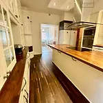 C Annedal Апартаменты *