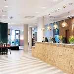 Scandic Crown
