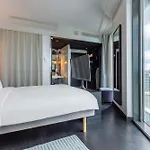Radisson Blu Riverside 4*