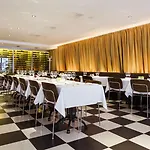 Elite Park Avenue