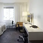 Hotel Riverton 4*