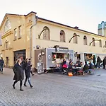 Hotel Riverton