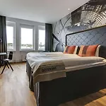 Hotel Comfort 4*