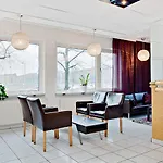Allen - Sure By Western Allen Hotel