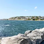 Ferienhaus Seaside House In Sandvik With Pool *