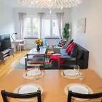 Apartamento Large 2br - Scandinavian Design - Balcony Gotemburgo