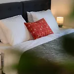 Large 2br - Scandinavian Design - Balcony *
