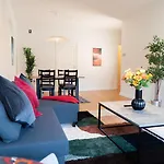 Large 2br - Scandinavian Design - Balcony * Gotemburgo