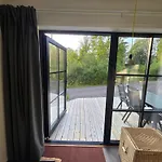 The Little House By The Paddock - Only For Non Smokers Holiday home