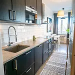 Apartman Spacious With Balcony Near Ullevi *