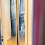 Spacious With Balcony Near Ullevi Apartman *