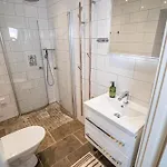 Apartman Spacious With Balcony Near Ullevi *