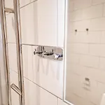 Spacious With Balcony Near Ullevi