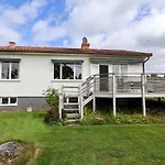 6 Beds - 4 Bedroom - For Workers - Volvo - Parking * ヨーテボリ