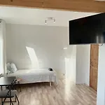 Workers Big - 5 Bedroom - 2 Bath - Volvo * Gothenburg